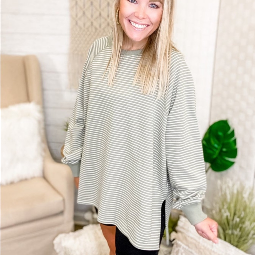 Easel Brand Olive Top